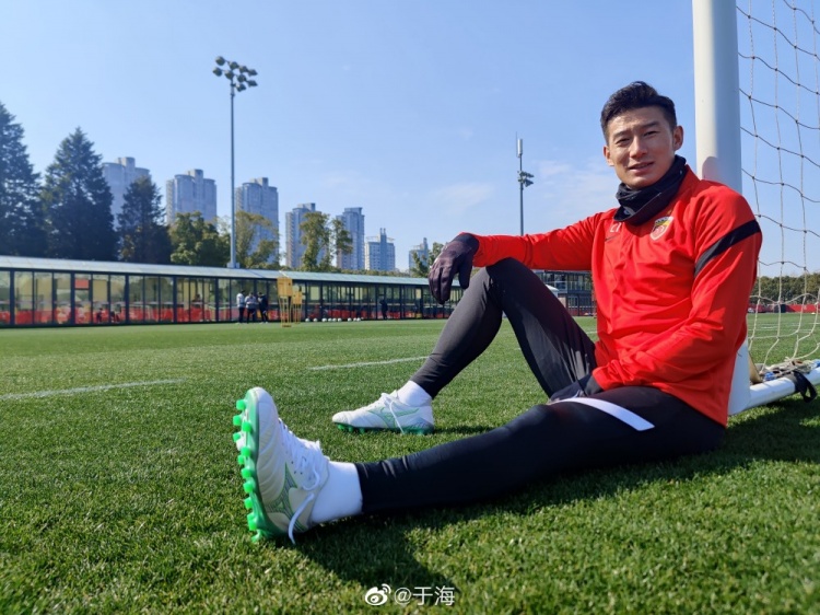 老将于海训练照来袭：迎接新赛季挑战！