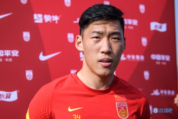 朱辰杰：U23国足展现积极风貌和共同追求
