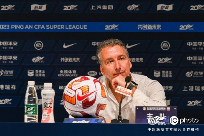 哈维尔：国家队经历让球员们明白了更多