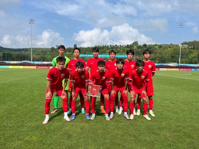 上海海港U19惜败武汉三镇05