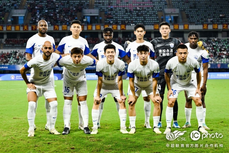 进球亮点：埃韦尔为雄狮打破僵局