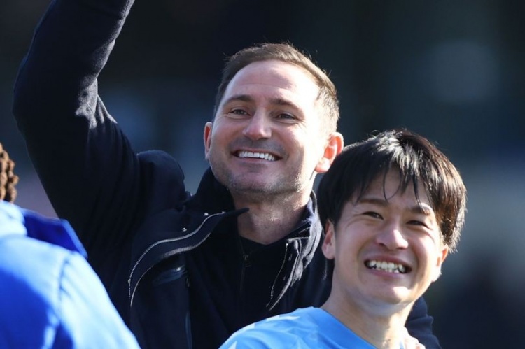 坎特风格再现！坂元达裕令兰帕德赞叹不已